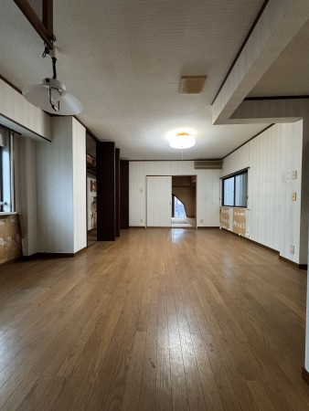 松阪市日野町、中古一戸建ての内装画像です