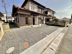松阪市久保町、中古一戸建ての外観画像です