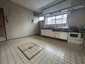 松阪市久保町、中古一戸建ての内装画像です