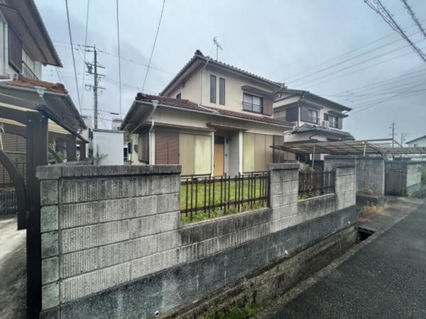 松阪市久保町、中古一戸建ての外観画像です