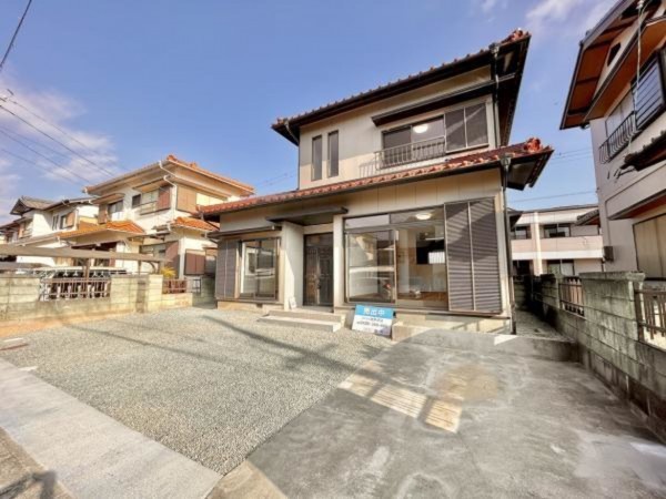 松阪市久保町、中古一戸建ての外観画像です