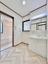 松阪市嬉野黒田町、中古一戸建ての画像です