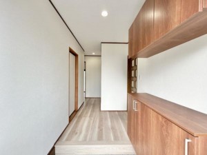 松阪市嬉野黒田町、中古一戸建ての玄関画像です