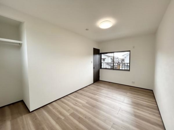 松阪市石津町、中古一戸建ての内装画像です