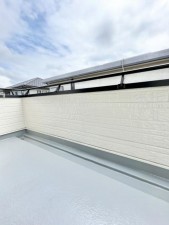 松阪市平成町、中古一戸建てのバルコニー画像です