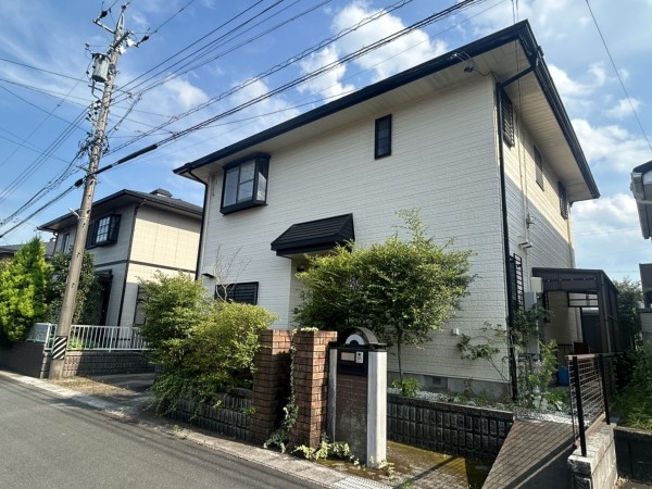 松阪市平成町、中古一戸建ての外観画像です