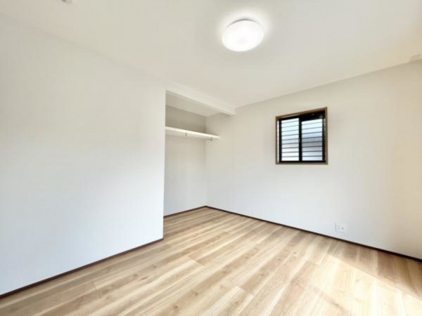 松阪市平成町、中古一戸建ての内装画像です