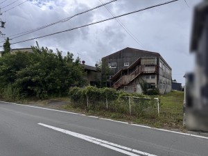 松阪市八重田町、収益物件/工場の外観画像です