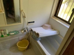 松阪市飯高町桑原、中古一戸建ての風呂画像です