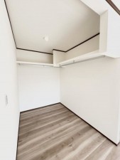 松阪市垣鼻町、中古一戸建ての内装画像です