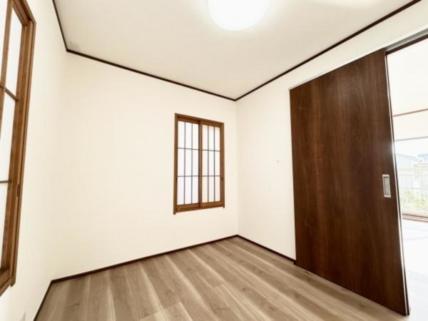 松阪市垣鼻町、中古一戸建ての内装画像です