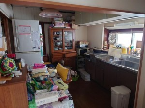 松阪市春日町、中古一戸建てのキッチン画像です