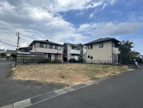 松阪市垣鼻町、新築一戸建ての外観画像です