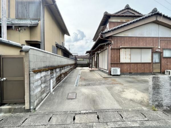 松阪市松ヶ島町、中古一戸建ての外観画像です