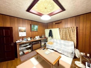 松阪市中林町、中古一戸建ての内装画像です