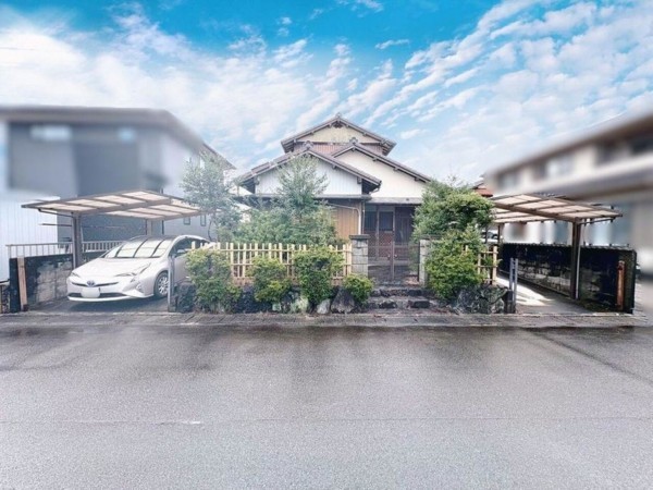 松阪市中林町、中古一戸建ての外観画像です