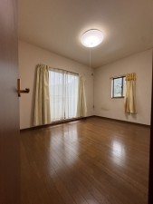 松阪市六呂木町、中古一戸建ての内装画像です