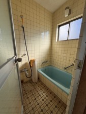 多気郡多気町、中古一戸建ての風呂画像です