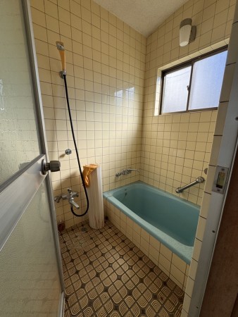 多気郡多気町、中古一戸建ての風呂画像です