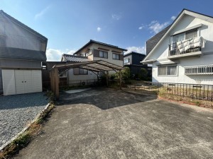 松阪市垣鼻町、中古一戸建ての外観画像です