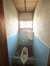 松阪市駅部田町、中古一戸建てのトイレ画像です