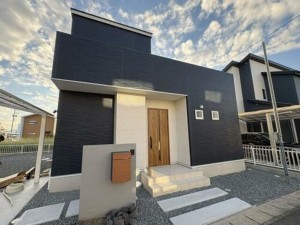 松阪市垣鼻町、新築一戸建ての外観画像です