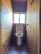 松阪市上七見町、中古一戸建てのトイレ画像です
