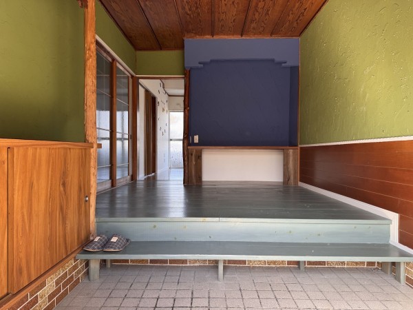 松阪市上七見町、中古一戸建ての玄関画像です