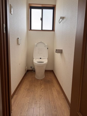 松阪市大黒田町、中古一戸建てのトイレ画像です