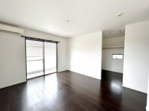 松阪市高町、中古一戸建ての内装画像です