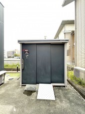 松阪市高町、中古一戸建ての外観画像です