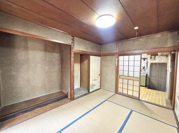 松阪市船江町、中古一戸建ての内装画像です