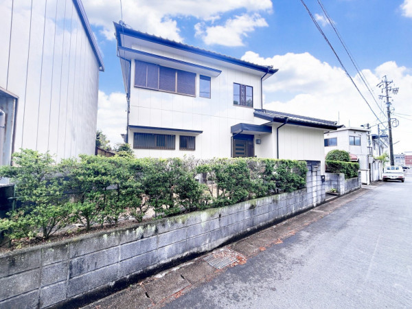 松阪市石津町、中古一戸建ての外観画像です