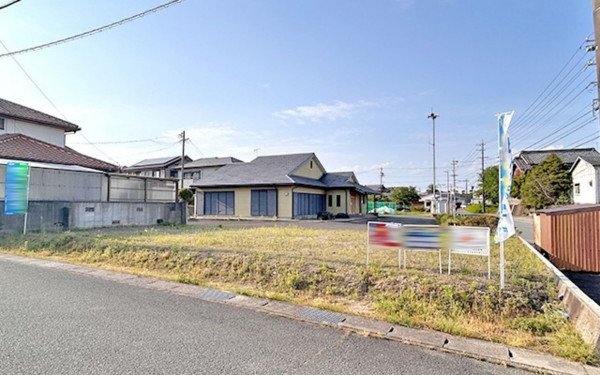 松阪市高町、新築一戸建ての外観画像です