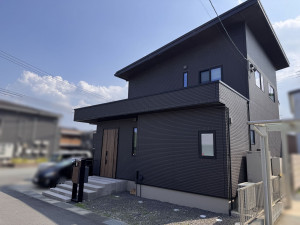 松阪市石津町、中古一戸建ての外観画像です