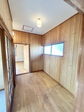 松阪市日丘町、中古一戸建ての内装画像です