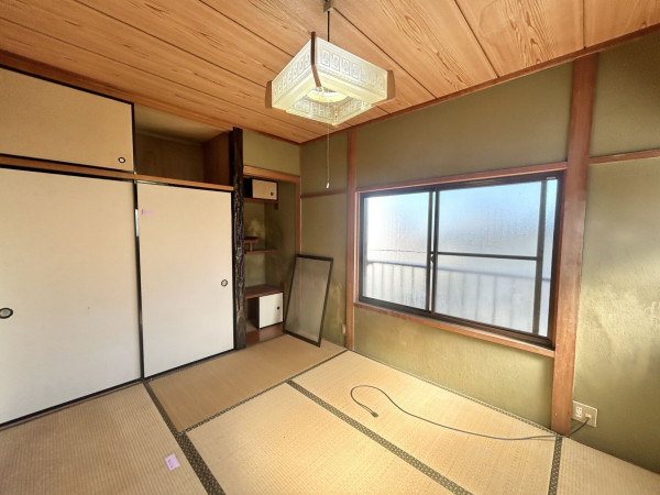 松阪市日丘町、中古一戸建ての内装画像です