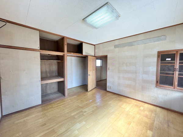 松阪市日丘町、中古一戸建ての内装画像です