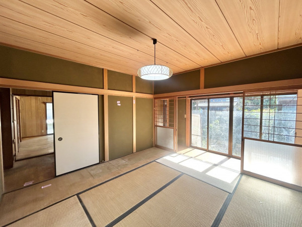 松阪市日丘町、中古一戸建ての内装画像です