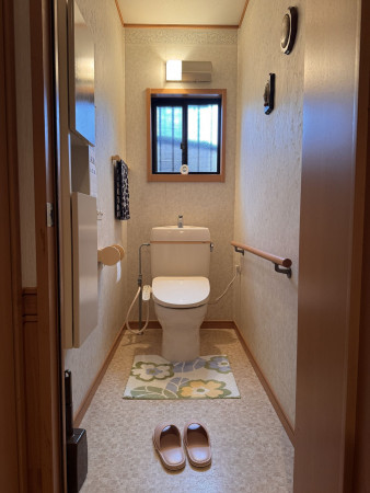 松阪市平成町、中古一戸建てのトイレ画像です