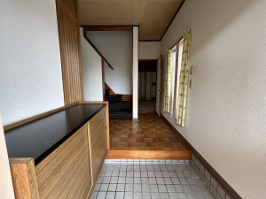 松阪市櫛田町、中古一戸建ての玄関画像です