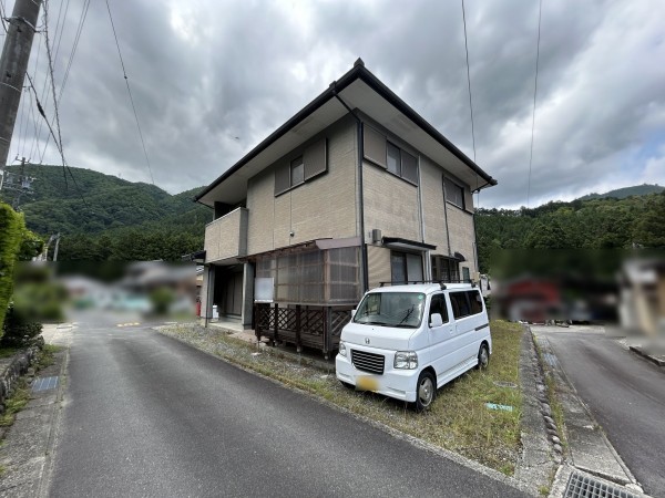 松阪市飯高町田引、中古一戸建ての外観画像です