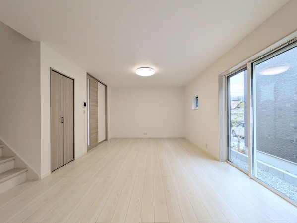 熊本市西区池田、新築一戸建ての居間画像です