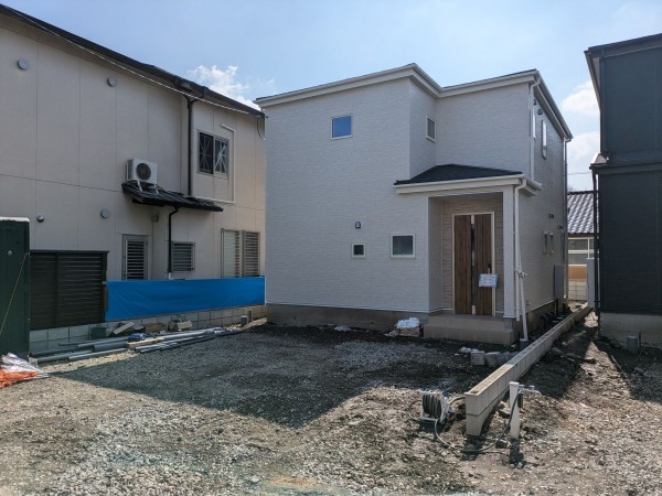 熊本市東区京塚本町、新築一戸建ての外観画像です