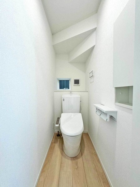 福岡市南区、新築一戸建てのトイレ画像です