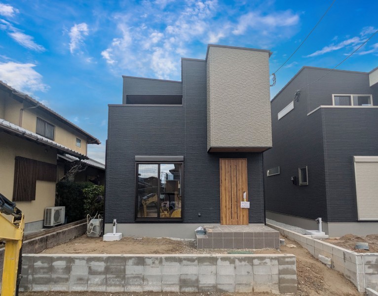 春日市春日、新築一戸建ての外観画像です