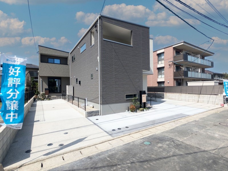 那珂川市道善、新築一戸建ての前面道路を含む現地写真画像です