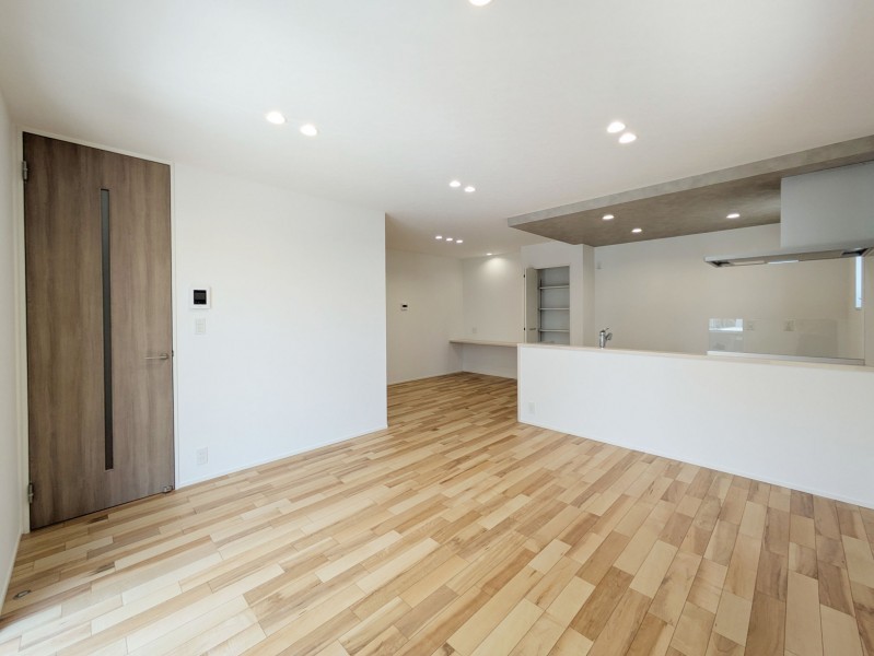 那珂川市道善、新築一戸建ての居間画像です