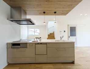 福岡市早良区原、新築一戸建てのキッチン画像です
