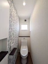 福岡市早良区原、新築一戸建てのトイレ画像です